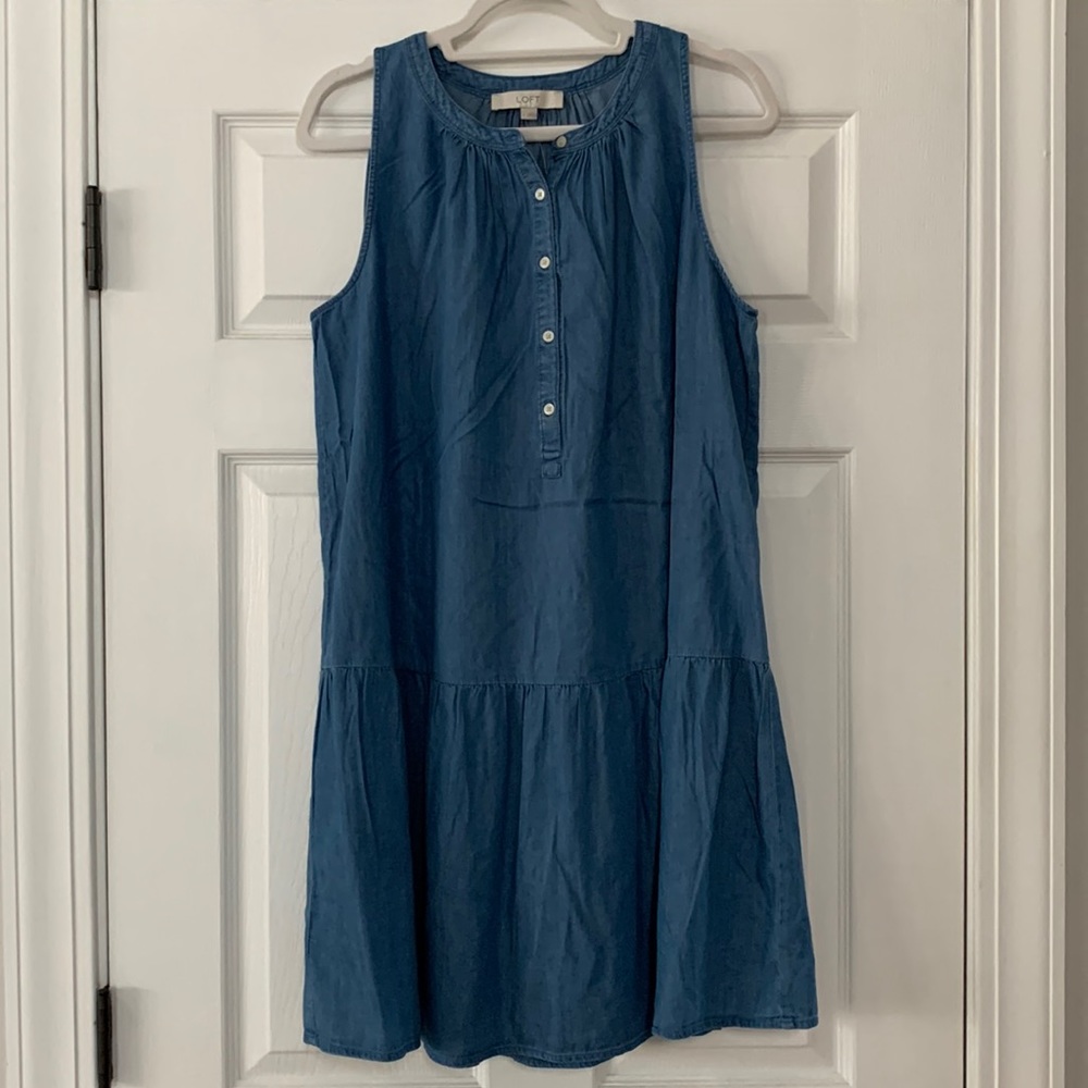 Loft Sleeveless Chambray Dress, NWT, Size L